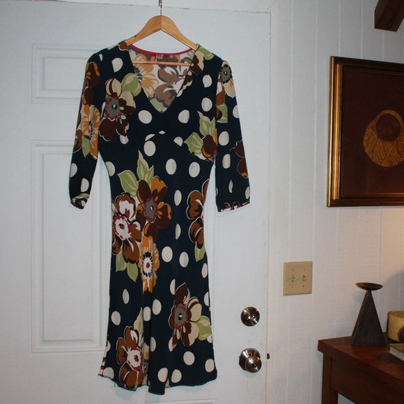 LIMITED TIME SALE: Vintage BODEN Tea Dress, Size 10 Floral print, 3/4 length - Picture 1 of 12